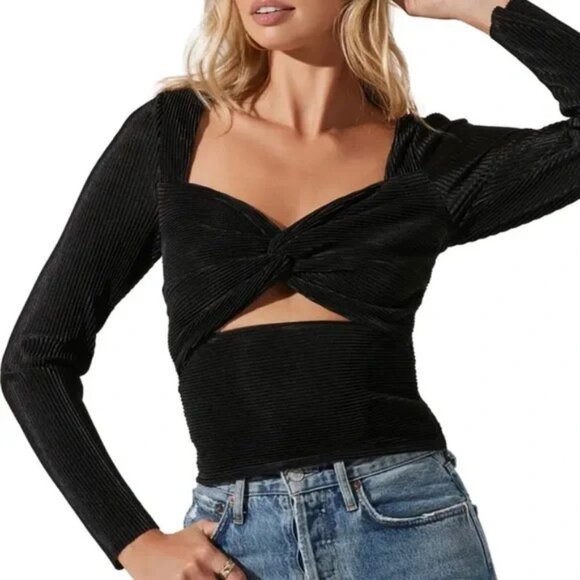 ASTR The Label Black Cutout-Twisted Pliss Top - Picture 1 of 6
